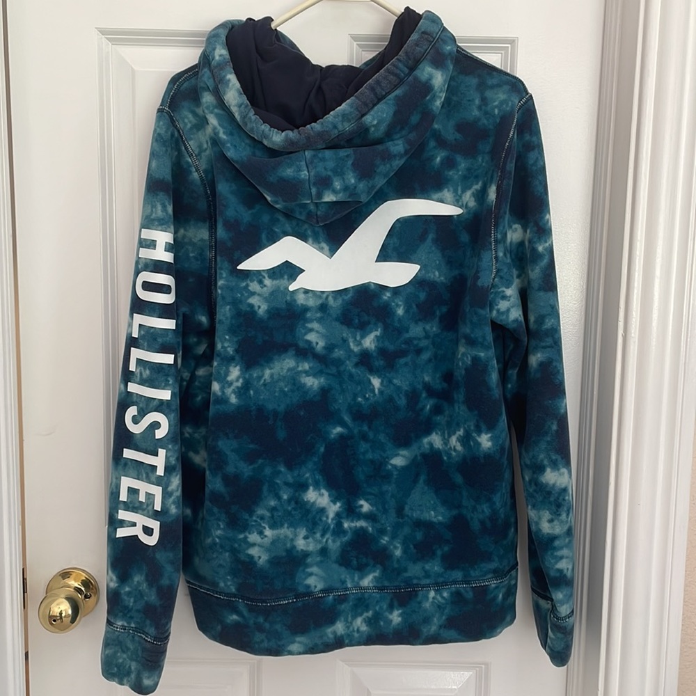 Hollister tie dye sweatshirt - Picture 2 of 4